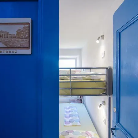 Traditional House Hostel Piran