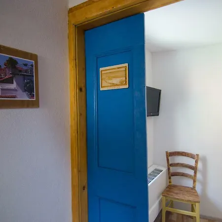 Traditional House Hostal