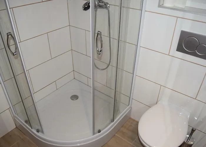 旅馆 Traditional House